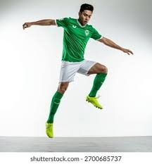 主场复仇雄鹿！库里谈获胜之道：提升防守、控制失误与保护篮板